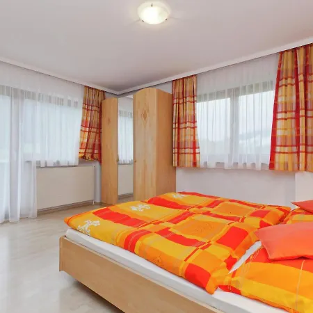 Beautiful With Large, Sunny Balcony Lejlighed *